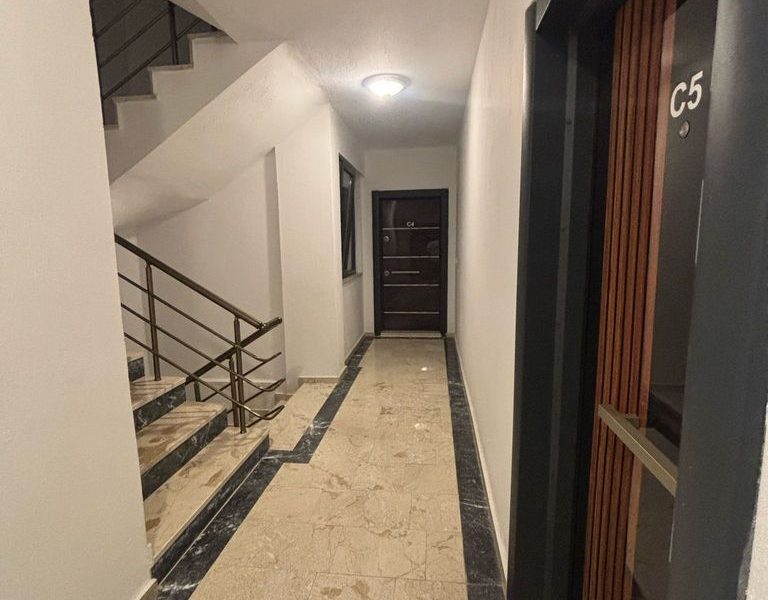 Muğla Dalaman Merkez Mah'de 2+1 Havuzlu Sitede Satılık Daire