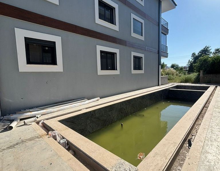 Dalaman Hürriyet Mah'de 2+1 Kapalı Mutfak Havuzlu Satılık Daire