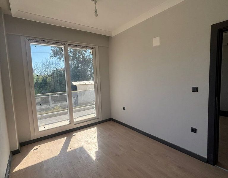 Dalaman Hürriyet Mah'de 1+1 Havuzlu Site İçinde Satılık Daireler