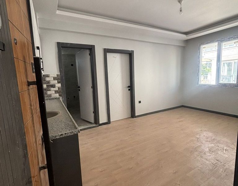 Dalaman Hürriyet Mah'de 1+1 Havuzlu Site İçinde Satılık Daireler