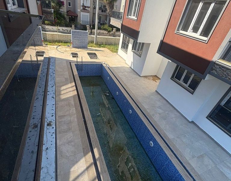 Dalaman Hürriyet Mah'de 1+1 Havuzlu Site İçinde Satılık Daireler