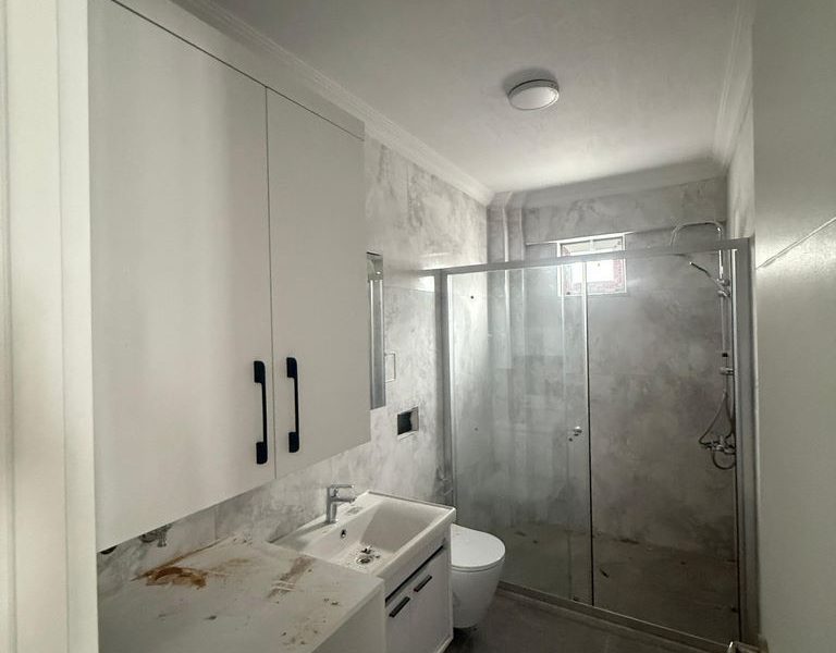 Dalaman Hürriyet Mah'de 1+1 Havuzlu Sitede LÜX Satılık Daire