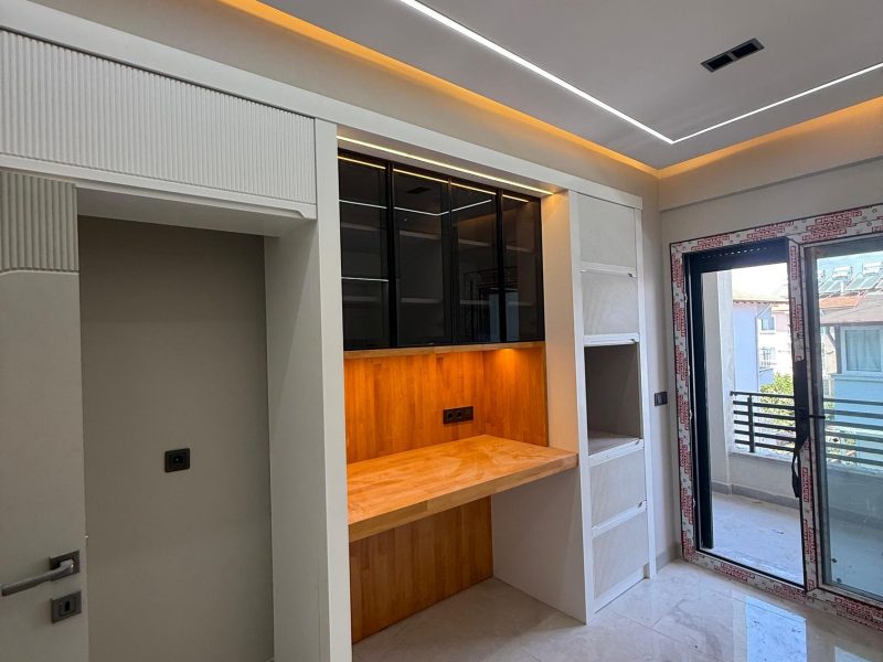 Dalaman Ege Mah'de Kapalı Mutfak Kredili 4+1 Satılık Daire