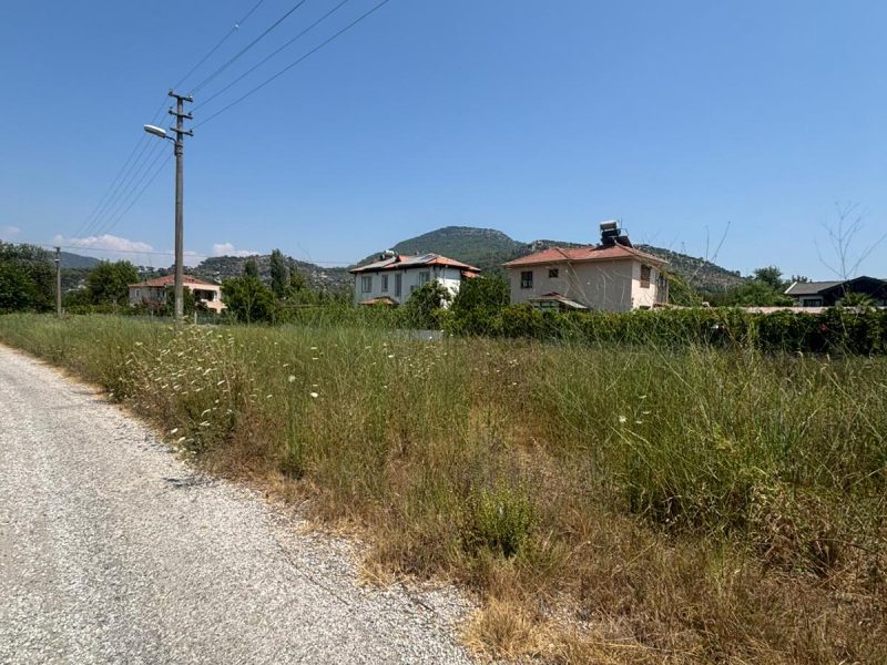 Dalaman Karaçalı'da /3 Kat İmarlı 395 m² Yatırımlık Arsa!