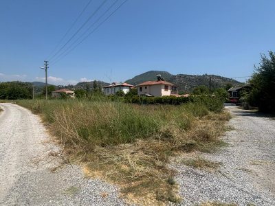 Dalaman Karaçalı'da 2 Kat İmarlı 395 m² Yatırımlık Arsa!