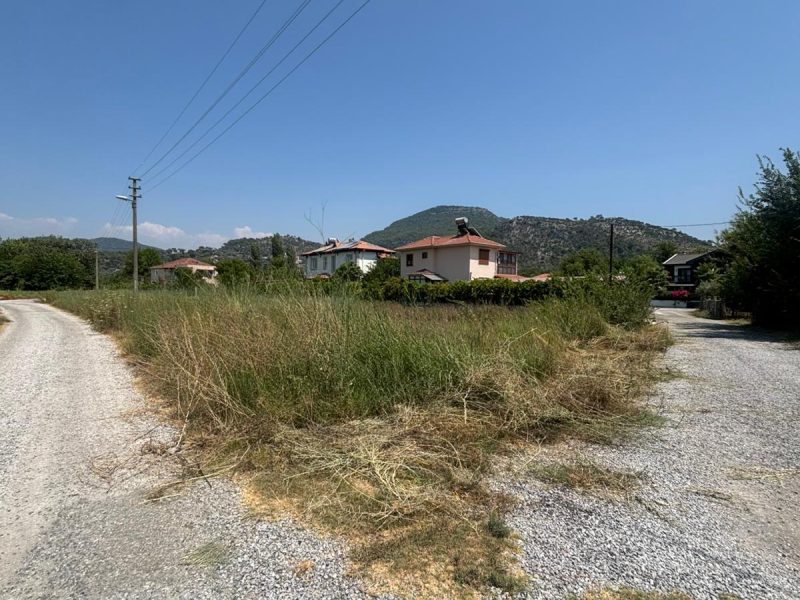 Dalaman Karaçalı'da /3 Kat İmarlı 395 m² Yatırımlık Arsa!